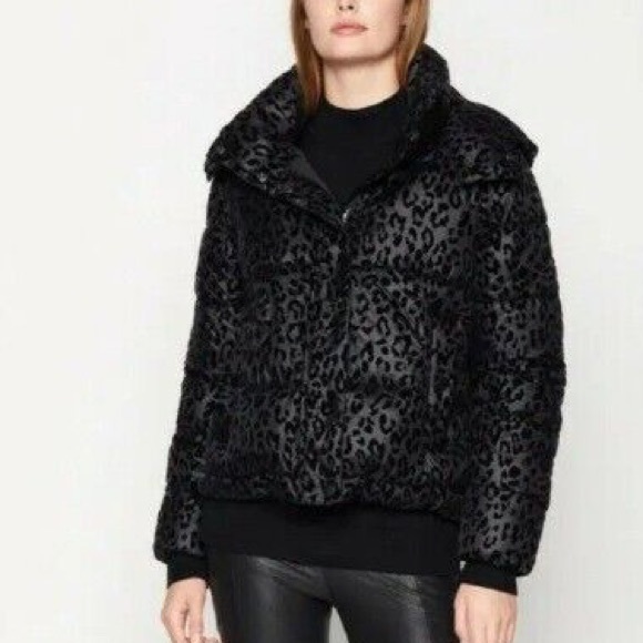 BCBGeneration Hooded Midweight Puffer Jacket in Black/Leopard - Picture 5 of 9
